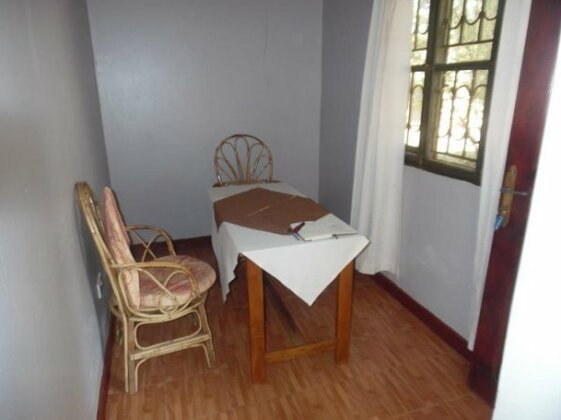 Jonel Hotel and Apartments - Photo3