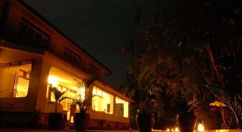 Karibu Entebbe - Photo2