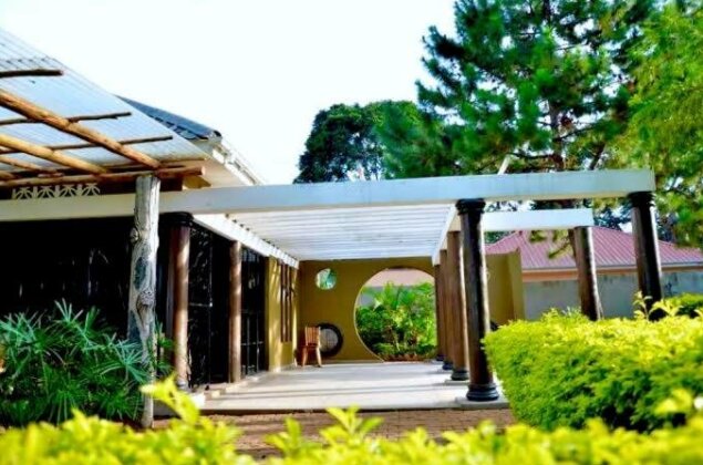Kaz Garden Cottages - Photo3