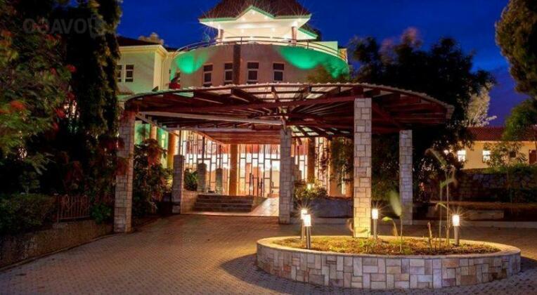 Lake Heights Hotel Entebbe - Photo2