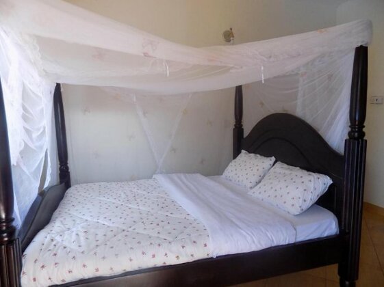 Livani Beach Motel - Photo5