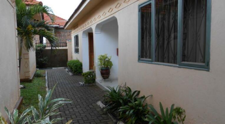 Lubowa Cottages - Photo2