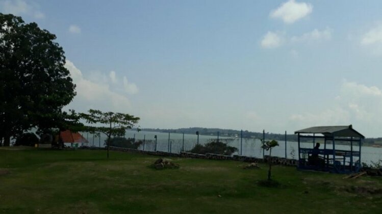 Nabinonya Resort Beach Hotel - Photo2