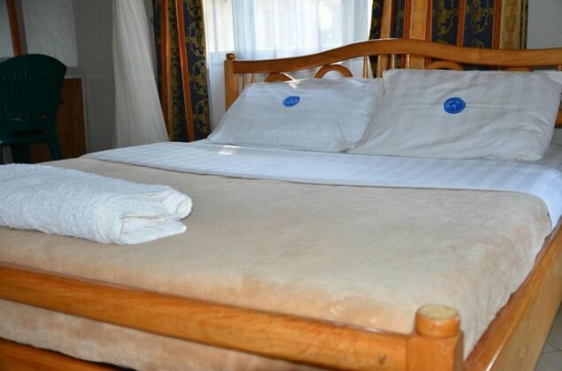 Ssese Islands Beach Hotel - Photo2