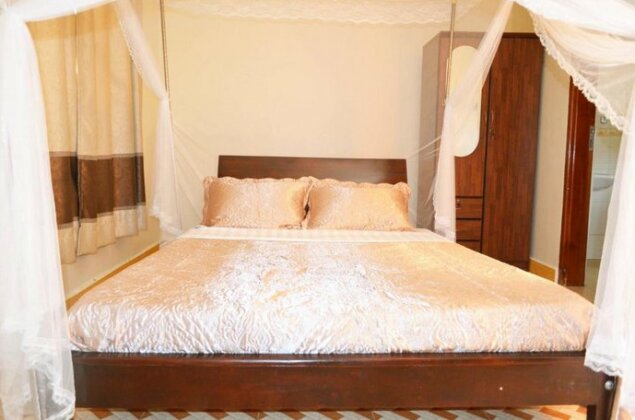 The Palms Beach Hotel - Photo3