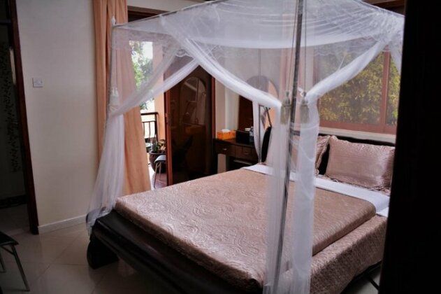 The Palms Beach Hotel - Photo4