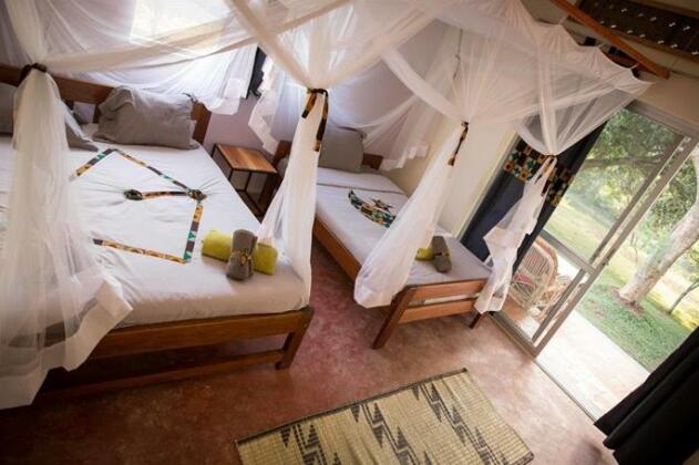 ViaVia Guesthouse Entebbe - Photo3