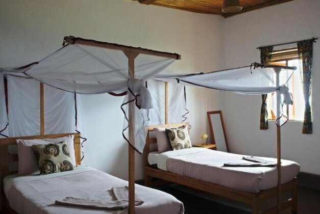 Isunga Lodge - Photo2