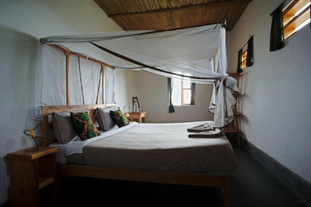 Isunga Lodge - Photo3