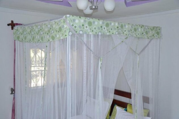 Sheevy s Bed N Breakfast - Photo4