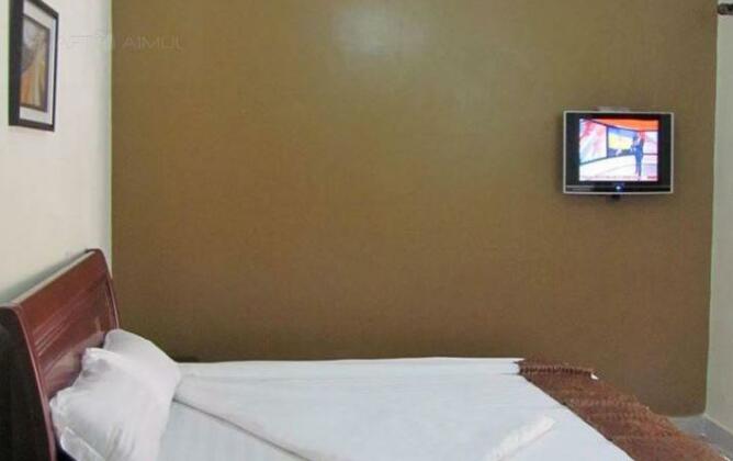 Tuzza Hotel Limited - Photo5