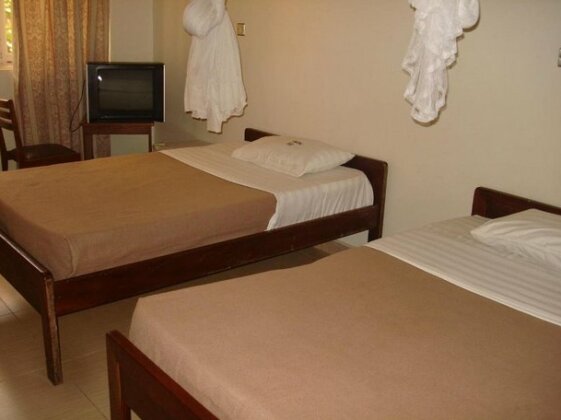Acholi Inn - Photo3