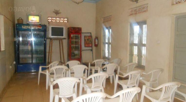 Ivory Guest House - Photo4