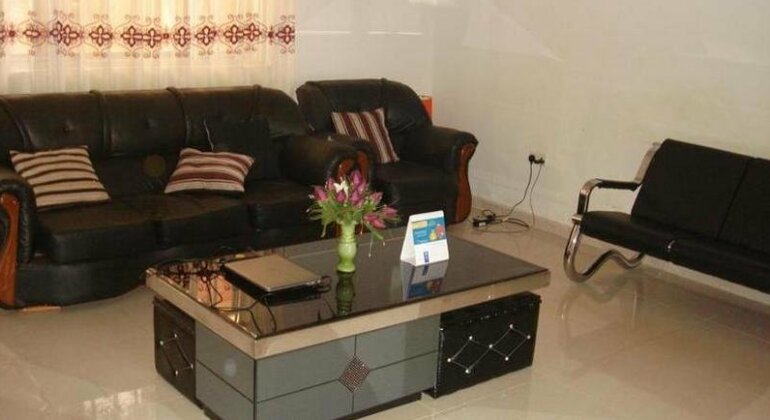 Wellsprings Hotel - Photo2