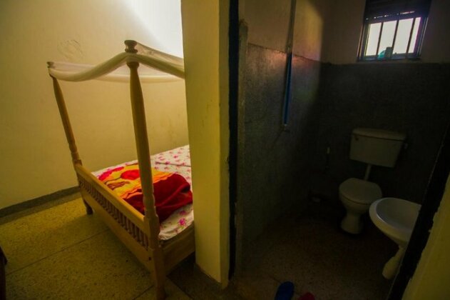 Atlas Guest House Jinja - Photo3