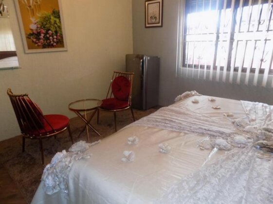 Billionaire's Suites - Photo3