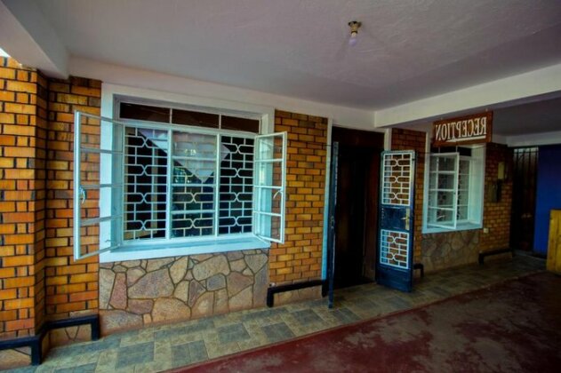 Eden Guest House Jinja - Photo4