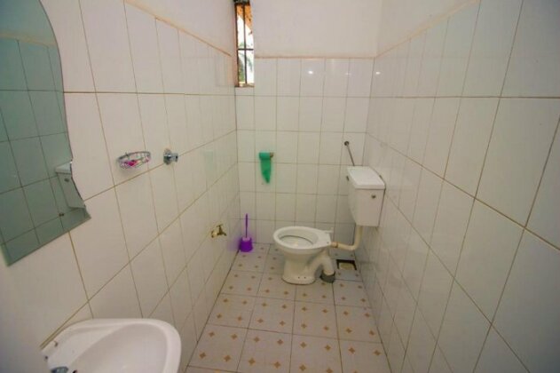 Nice Guest House Jinja - Photo3