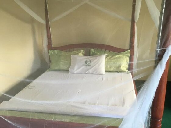 Ecomarvels Gorilla Resort - Photo4
