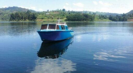 Lake Bunyonyi Eco Resort