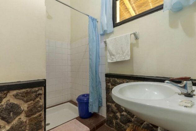 Travellers Rest Hotel Kabale - Photo4