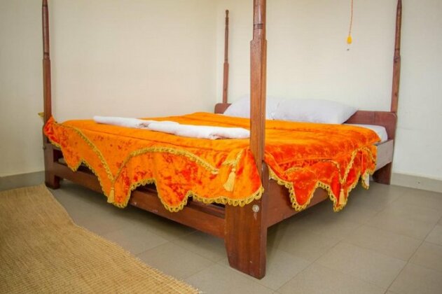 Virunga Campsite & Backpackers - Photo3
