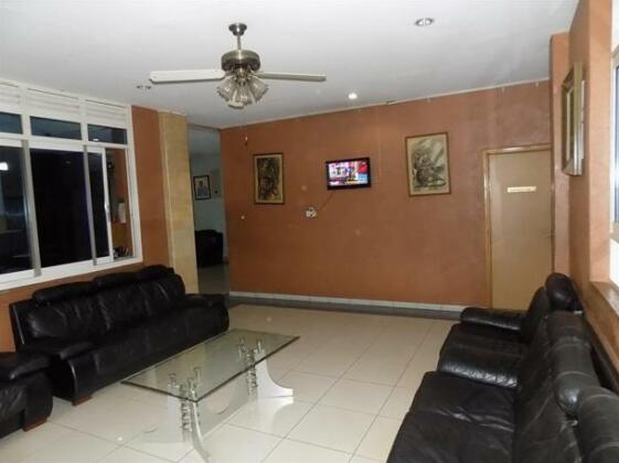 Aponye Hotel - Photo2