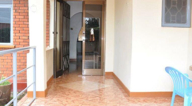 Bukoto Guest House - Photo4