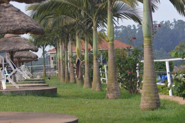 Forest Park Resort Kampala - Photo4