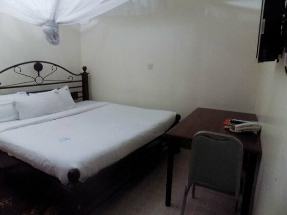 G-One Hotel - Photo4