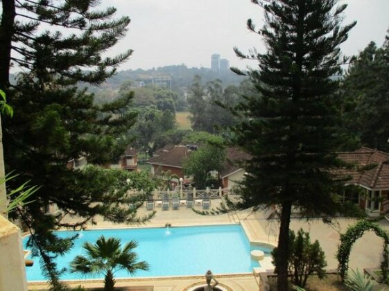 Golf Course Apartments - Photo5