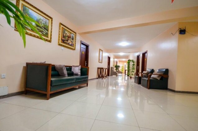Hillside Plaza Hotel - Photo2