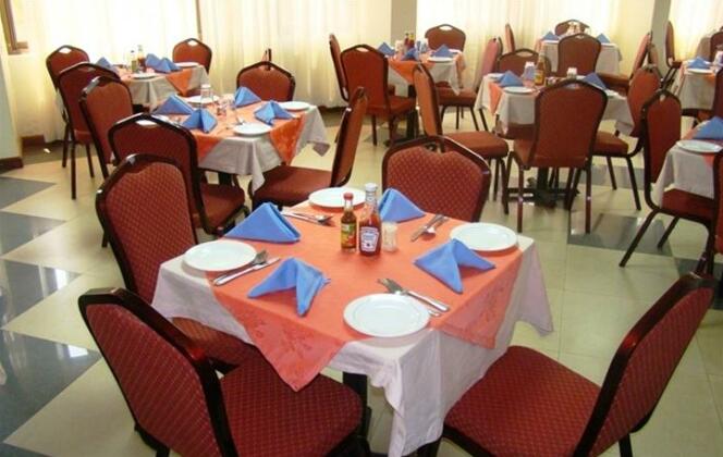 Holiday Express Hotel Kampala - Photo3