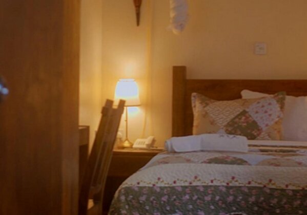 Kampala Forest Resort - Photo2