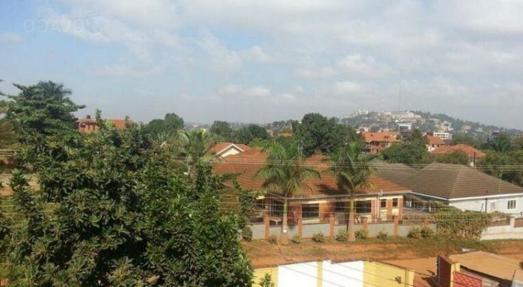 Kampala Tree House - Photo2