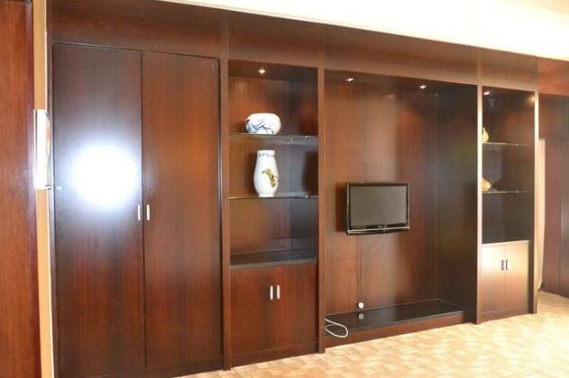 Kololo Courts Hotel and Restaurant - Photo3