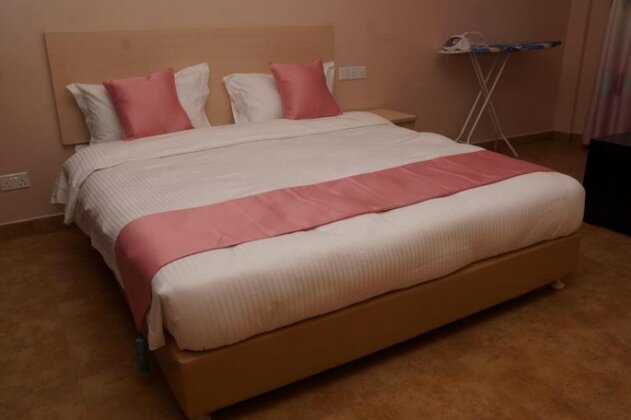 Photo 4