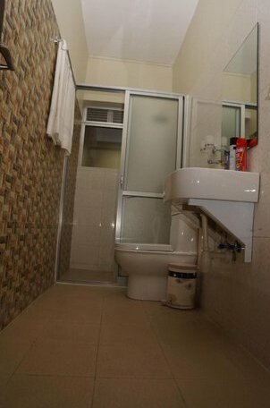 La-ponye Hotel and Apartments - Photo4