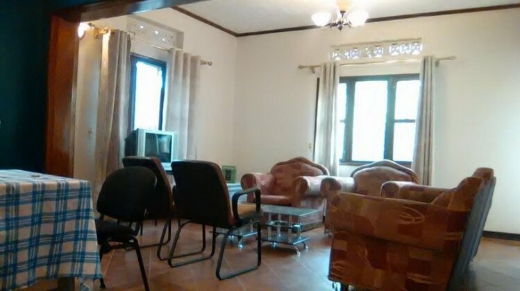 Naguru House - Photo3