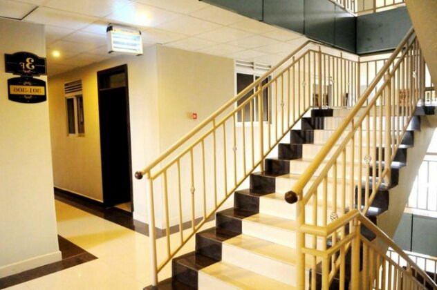 Ravens Hotel - Photo4