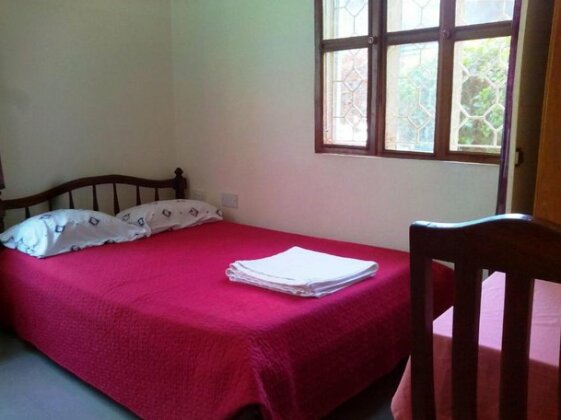 Retreat Guesthouse - Photo4