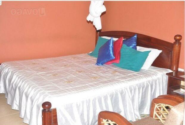 Scroll Inn Hotel - Photo3