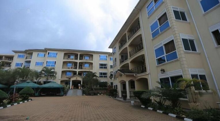 Serene Suites Hotel - Photo4