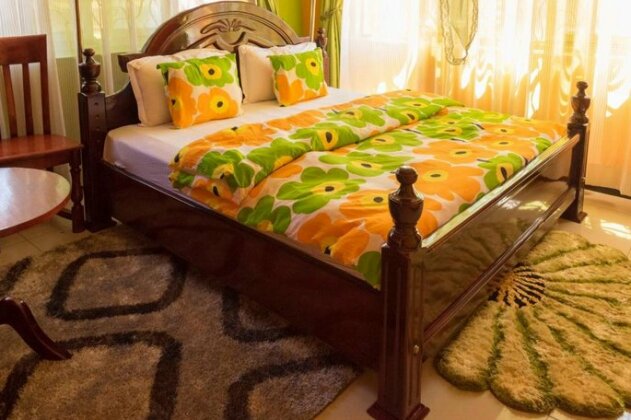 Sibyangu Standard Hotel - Photo3