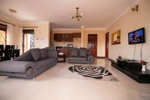 StoneWall 3 Bedroom Apartment - Photo2