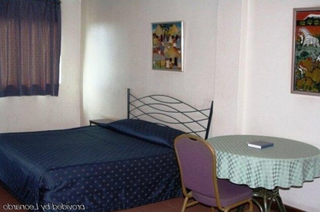 Tourist Hotel Kampala - Photo5