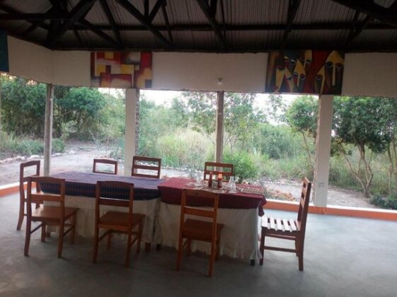 The Elephant Home - Photo2