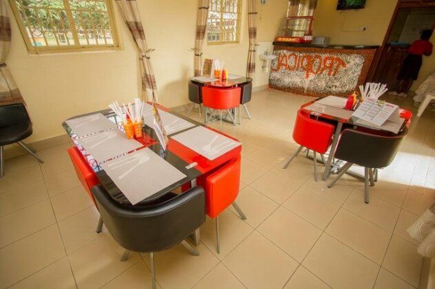 Tropical Savannah Guesthouse - Photo3