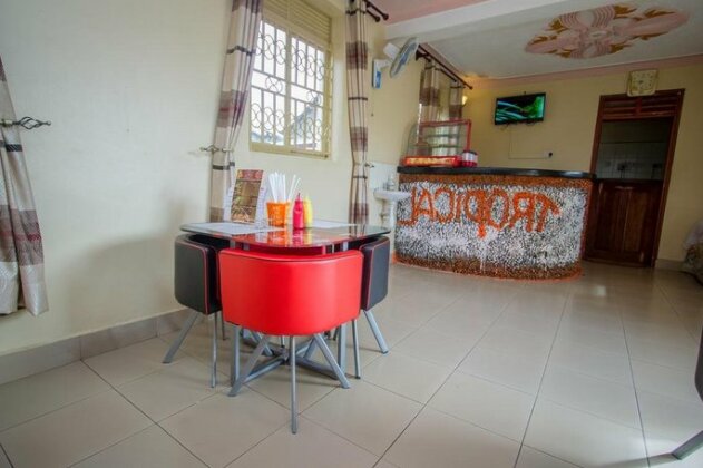 Tropical Savannah Guesthouse - Photo5