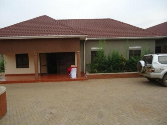 Seyeya Courts - Photo5